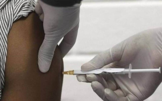 447 adverse events across India post-vaccination, 3 serious