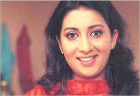 Smriti Irani alleges attack on convoy