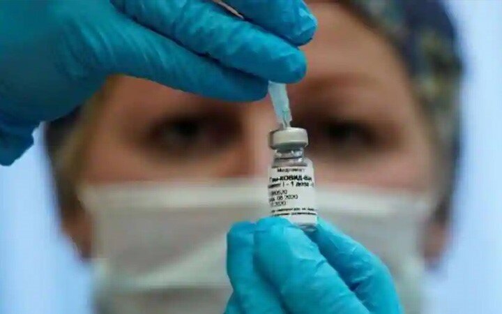 WHO official warns of continued Covid transmission after inoculation