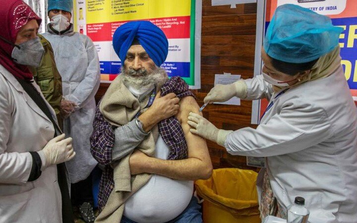 Vaccination of those above 50 three weeks from now: Harsh Vardhan