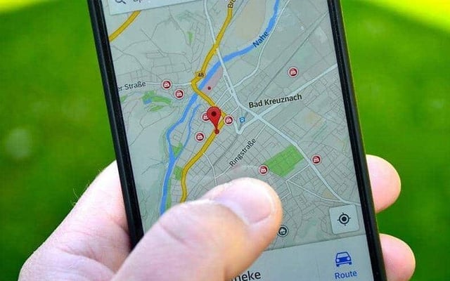 How smartphone apps extract your data via location tracking
