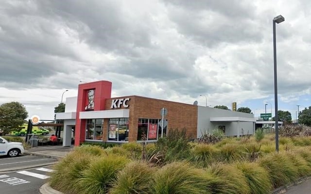 Covid-19 update: KFC worker the latest community case in NZ