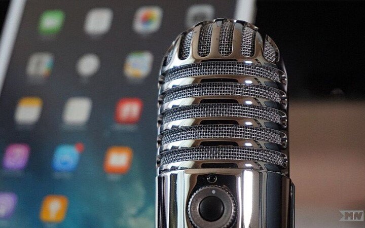 5 podcasts that you should listen to right now