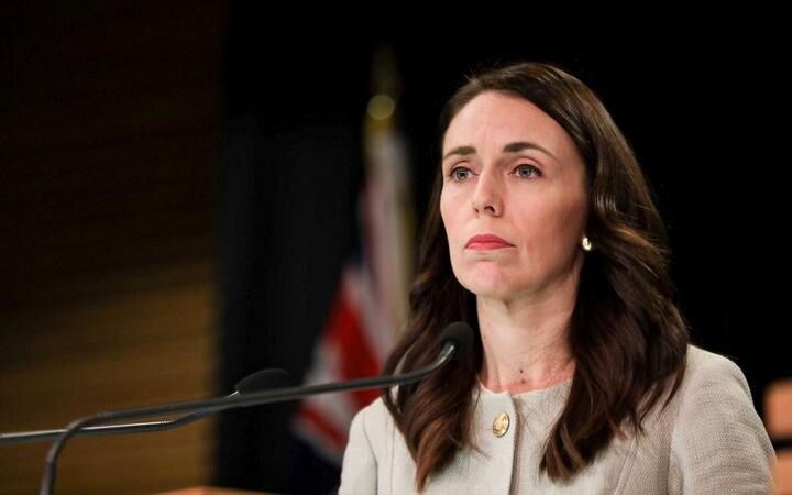 PM Jacinda Ardern announces Auckland will move to alert level 1 from midday today