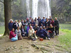 Senior citizens enjoy Northland trip
