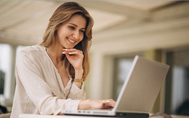Why India needs more women on the Internet