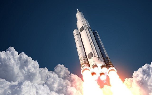 Falling Chinese rocket poses 'low' risk to humans