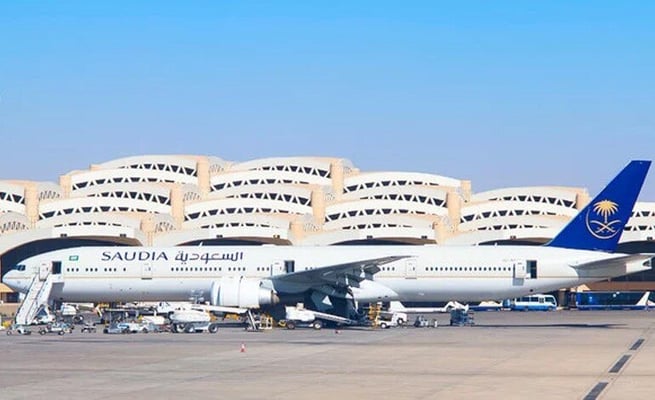 Saudi Arabia to lift travel ban from Monday