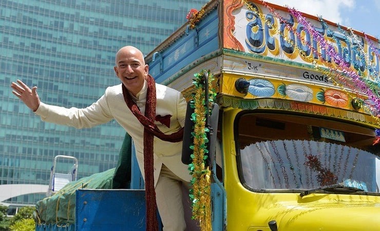 Jeff Bezos to fly on space tourism rocket with brother in July 2021