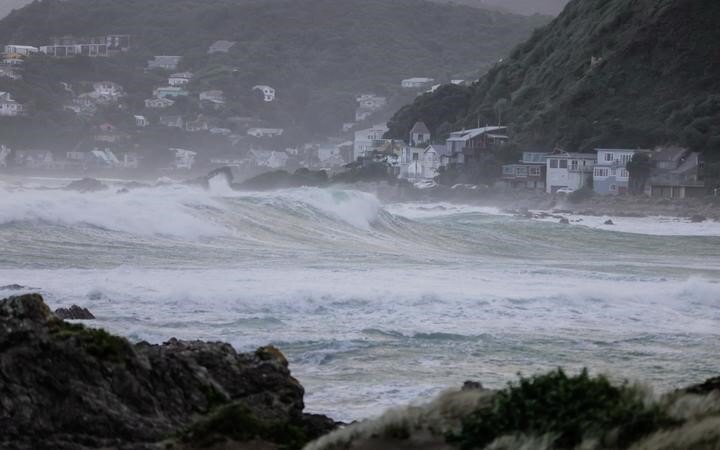State of emergency declared, homes evacuated on Wellington's south coast
