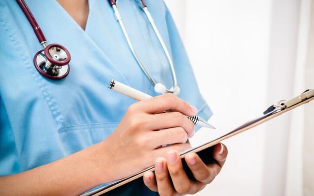 Queensland job pitch for NZ nurses and midwives promises warm reception