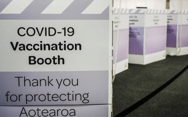 Covid-19 briefing: Vaccination rates, student credits and MIQ spots