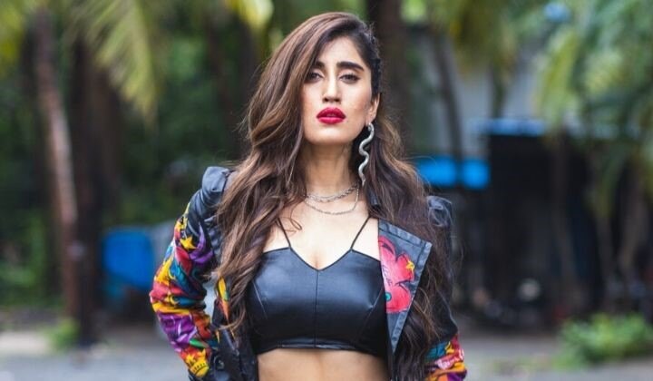 Singer Akasa Singh to enter 'Bigg Boss 15'