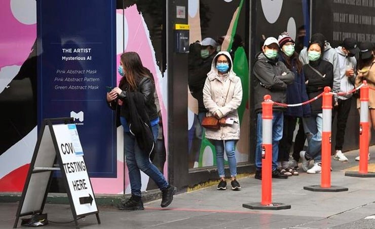 Covid-19: Victoria records 950 community cases, seven deaths
