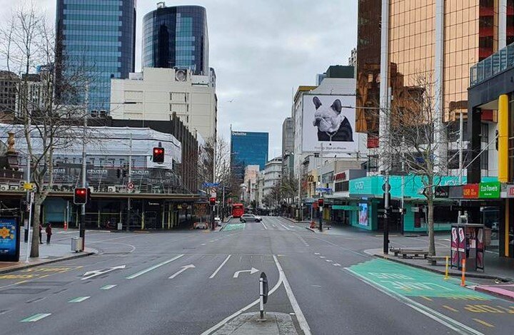 Easing of Auckland restrictions a 'fine balancing act' but Covid-19 modeller has warning