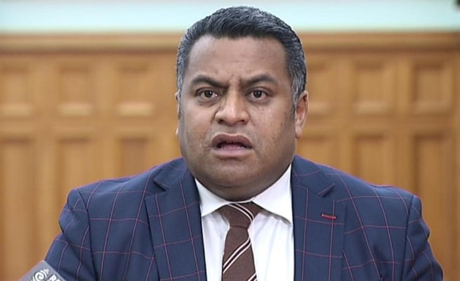 Kris Faafoi cancelled all visitor visas for administrative convenience, lawyer argues
