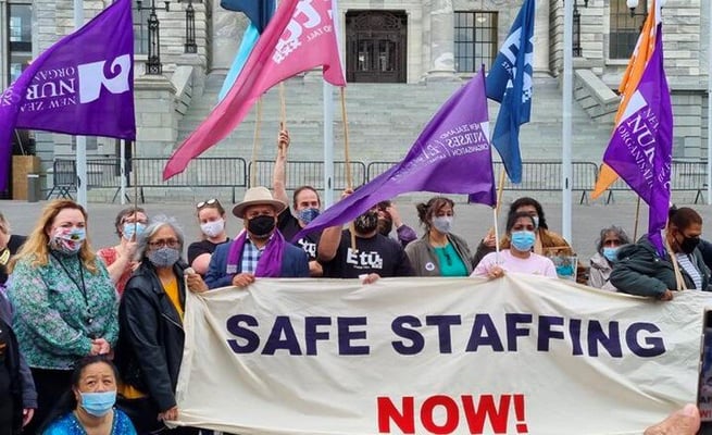 Aged care workers call for minimum staffing levels
