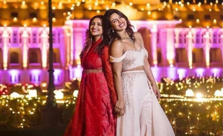 Priyanka Chopra is 'super proud' as sister Parineeti clocks 10 years in showbiz