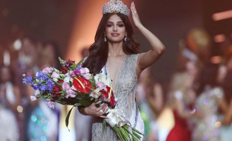 INDIA'S HARNAAZ SANDHU CROWNED MISS UNIVERSE 2021