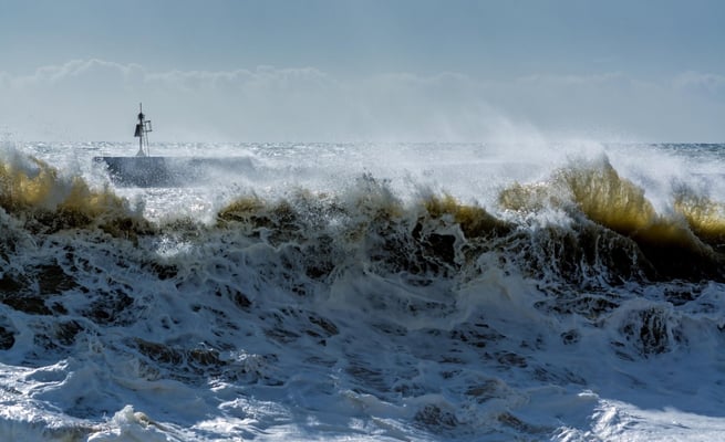 Heavy rain coming for east coast of North Island, swimmers warned of strong rips and large surging waves
