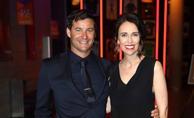 PM tight-lipped on Clarke Gayford's apology over rapid antigen tests