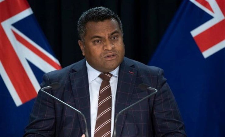 Border reopening announcement exposes INZ’s incompetence
