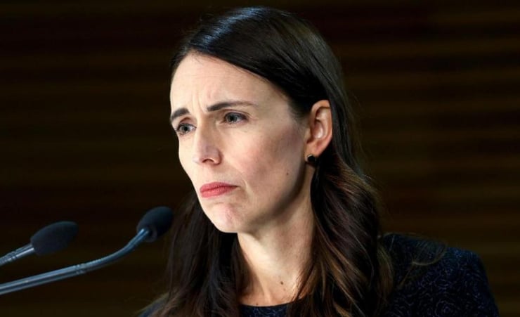 Prime Minister Jacinda Ardern on reviewing mandates, vaccine passes and traffic light system