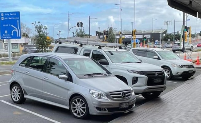 Panmure business owners face parking issues