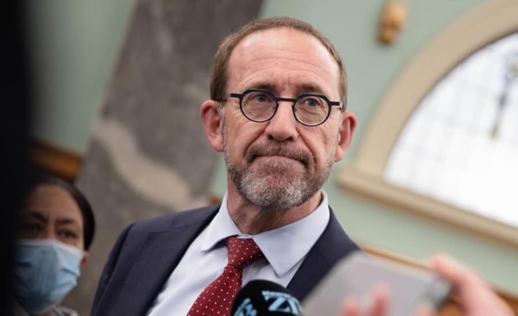 Health system 'under pressure', not in crisis - Minister Andrew Little