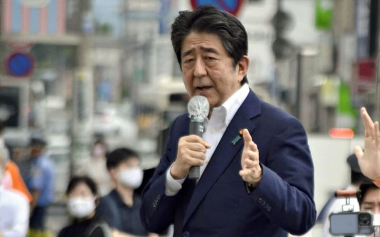 Former Japanese PM Shinzo Abe confirmed dead after tragic shooting incident