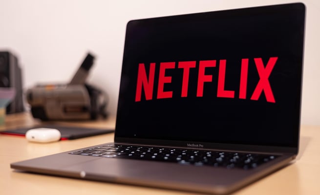 Netflix loses almost a million subscribers