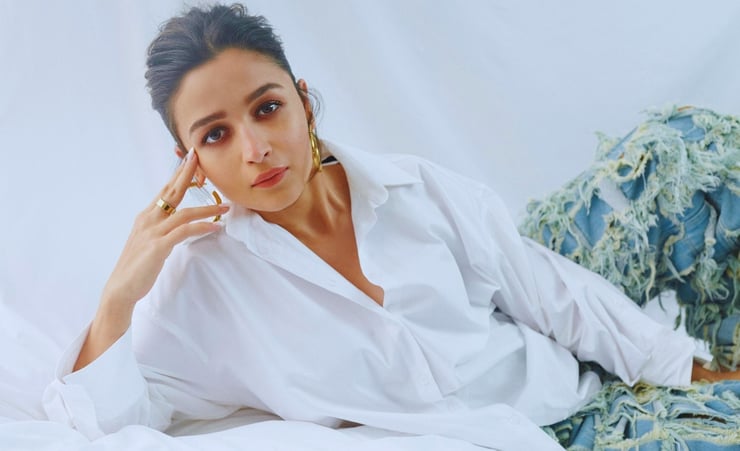 Alia Bhatt opens up on 'negative environment' due to which film suffers