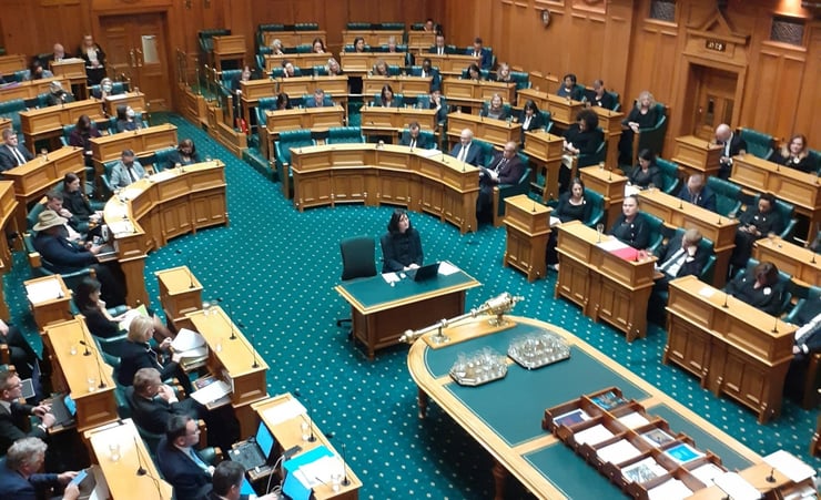 Labour, National lock horns over state of economy