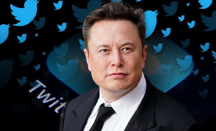 Elon Musk in charge of Twitter, begins purge of top executives