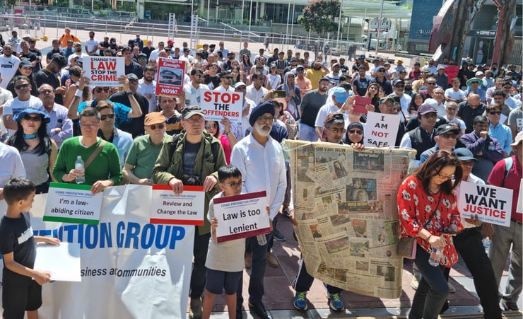 Hundreds attend protest in Auckland CBD