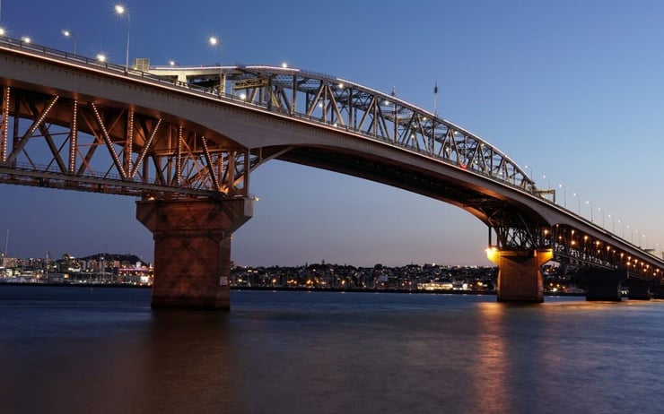 Five Auckland Harbour crossing options unveiled by Transport Minister