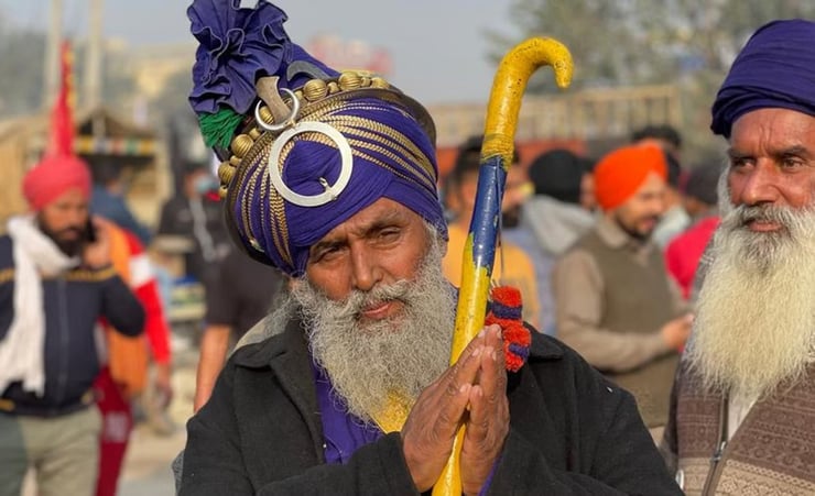2,475 Sikh pilgrims return after celebrating Vaishakhi festival in Pakistan