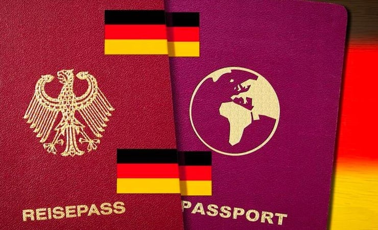 Germany to ease citizenship rules
