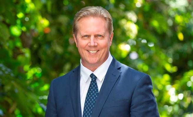 ‘Beijing to Delhi’: McClay’s direct flight dig at Hipkins for skipping India