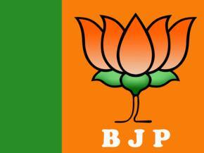 BJP storms back, routs Congress in Delhi
