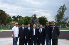 Gandhi Statue Unveiled in Davie, Florida