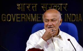 Shinde retracts Hindu terror statement, apologizes