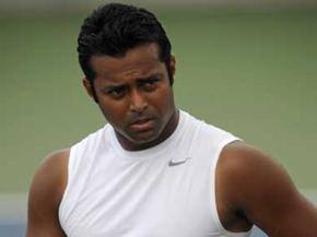 Leander wins slam at 40!