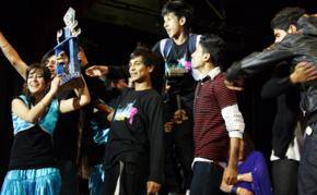 Papatoetoe High rocks