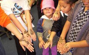 Mehendi colours palms in West Auckland