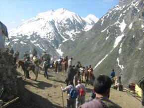 Amarnath Yatra to begin June 28 only via Baltal route