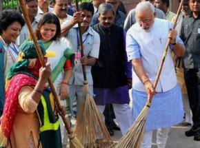 Modi nominates Salman, Sachin, Anil Ambani for Clean India campaign