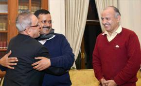 Mukherjee appoints Kejriwal Delhi CM, revokes president's rule
