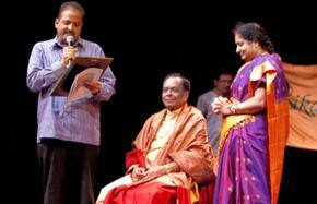 Maestro enthralls audience