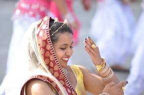 Move it like Madhuri!